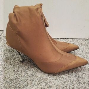 Elegant Tan Heeled Ankle Boots
